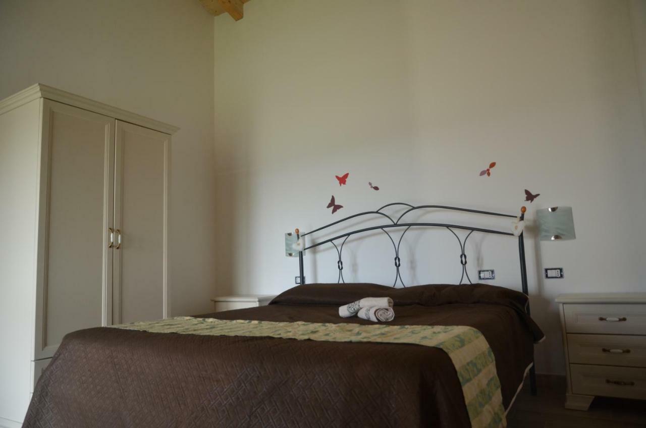 Sardama B&B Affittacamere Torpè Zewnętrze zdjęcie